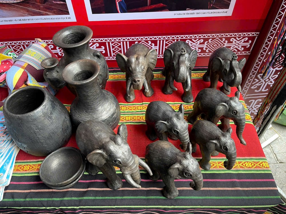 Công bố nghề làm gốm của người M’nông là Di sản văn hóa phi vật thể quốc gia - ảnh 3