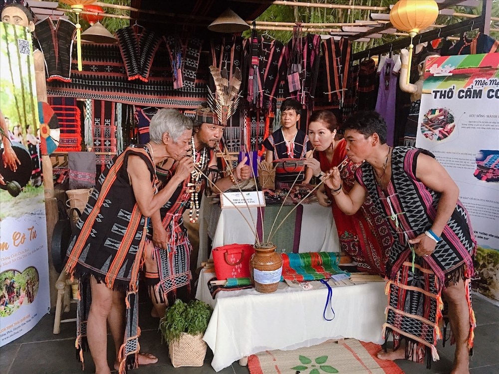 Hành trình từ bản làng đến bản sắc du lịch - ảnh 3