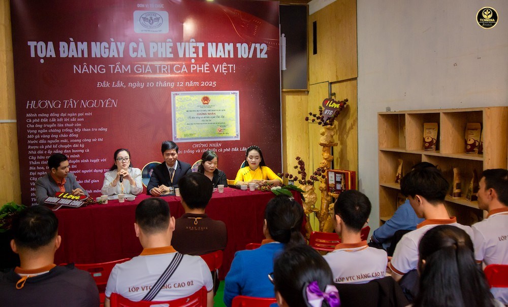 Tôn vinh giá trị di sản nhân ngày cà phê Việt Nam - ảnh 2