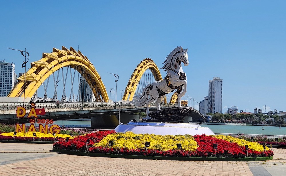 Khát vọng hành trình vươn tới - ảnh 1