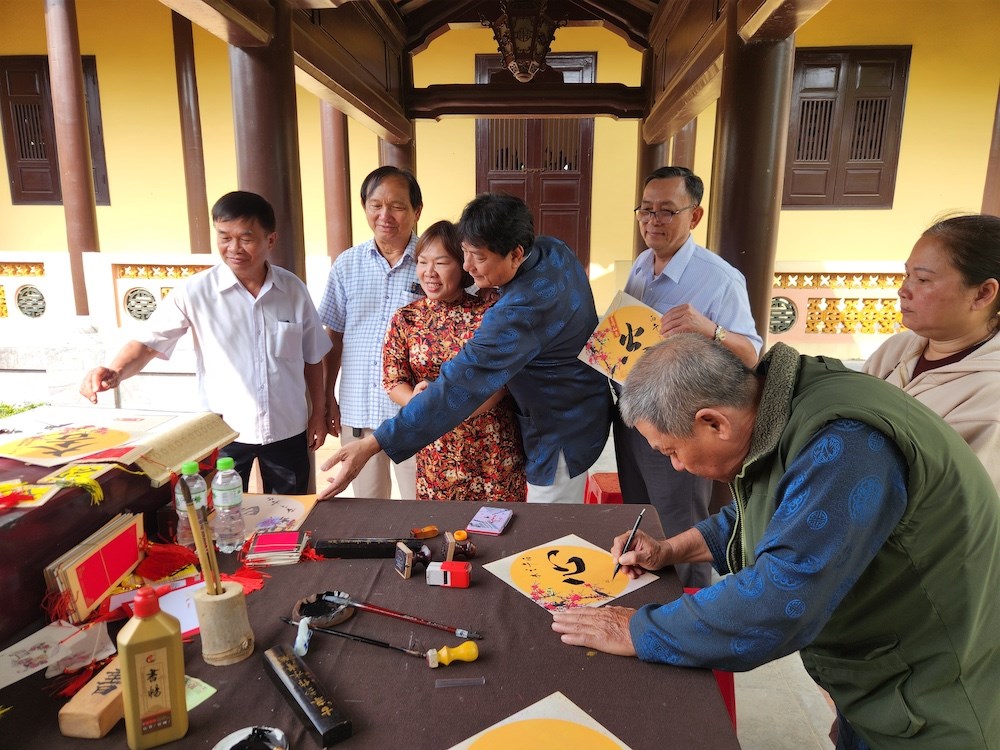 Tăng cường thúc đẩy di sản văn hóa từ Hội Hán Nôm - ảnh 2