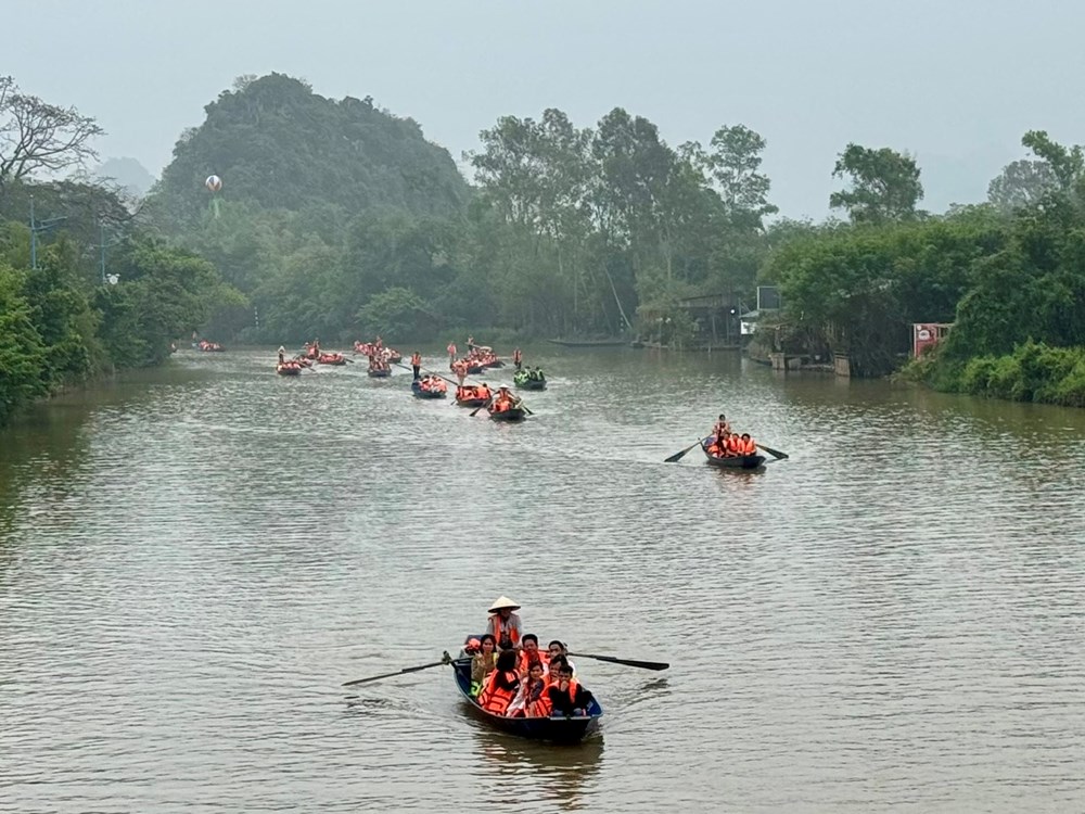 Bài 1 -  Nhịp chèo trên suối Yến - nét đẹp làm nên bản sắc chùa Hương - ảnh 2