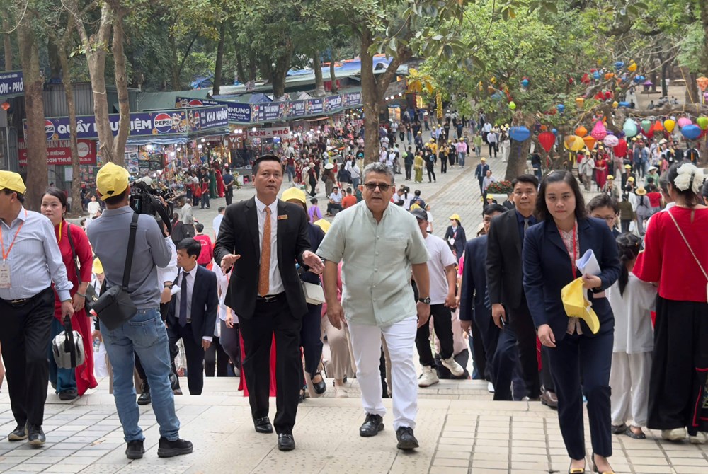 Gần 400 đại biểu quốc tế trải nghiệm không gian lễ hội Du lịch chùa Hương - ảnh 3