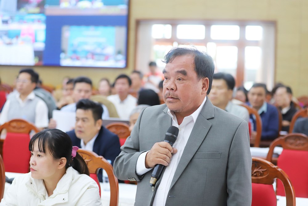 Lâm Đồng: Chủ tịch tỉnh đối thoại với doanh nghiệp - ảnh 3