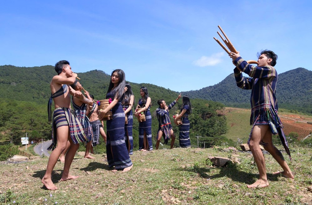 Lâm Đồng: Sẽ xây dựng Đề án phát triển công nghiệp văn hóa - ảnh 1