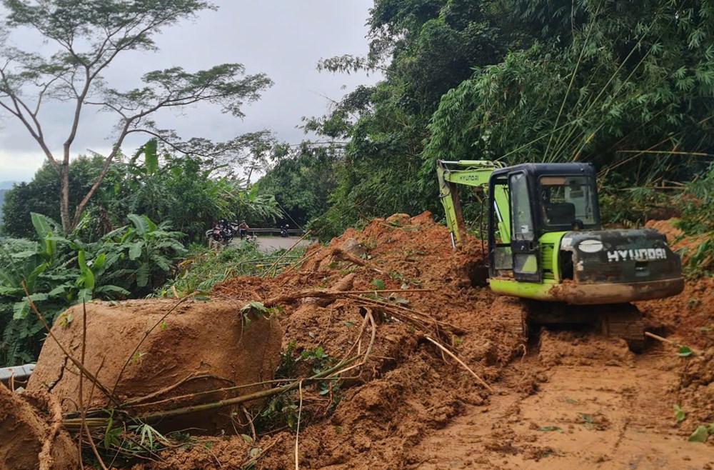 Lâm Đồng: Công bố  tình huống khẩn cấp về thiên tai trên đèo D’Ran và Gia Bắc - ảnh 2