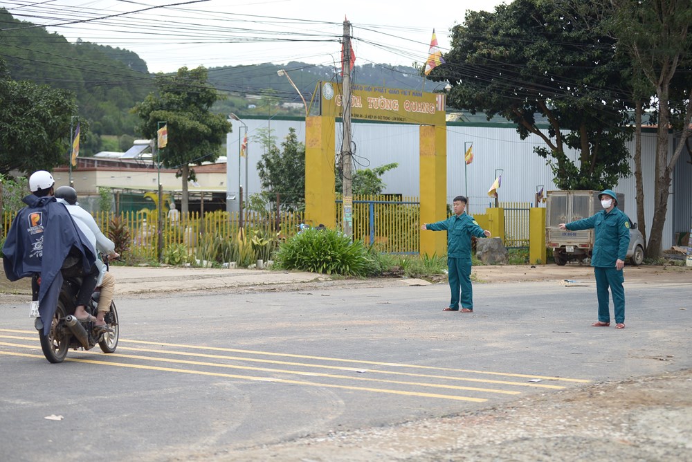 Lâm Đồng: Ngập nặng chia cắt giao thông ngay cửa ngõ Đà Lạt - ảnh 10