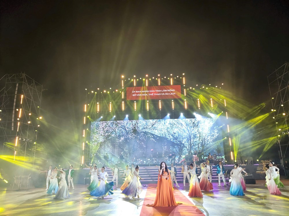 Lâm Đồng: Đặc sắc chương trình nghệ thuật Chào năm mới - ảnh 5