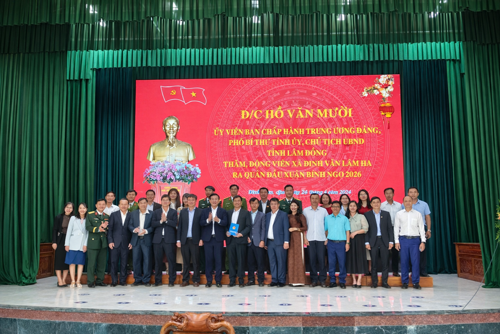 Lâm Đồng: Chủ tịch UBND tỉnh thăm, động viên cán bộ đầu năm mới - ảnh 6