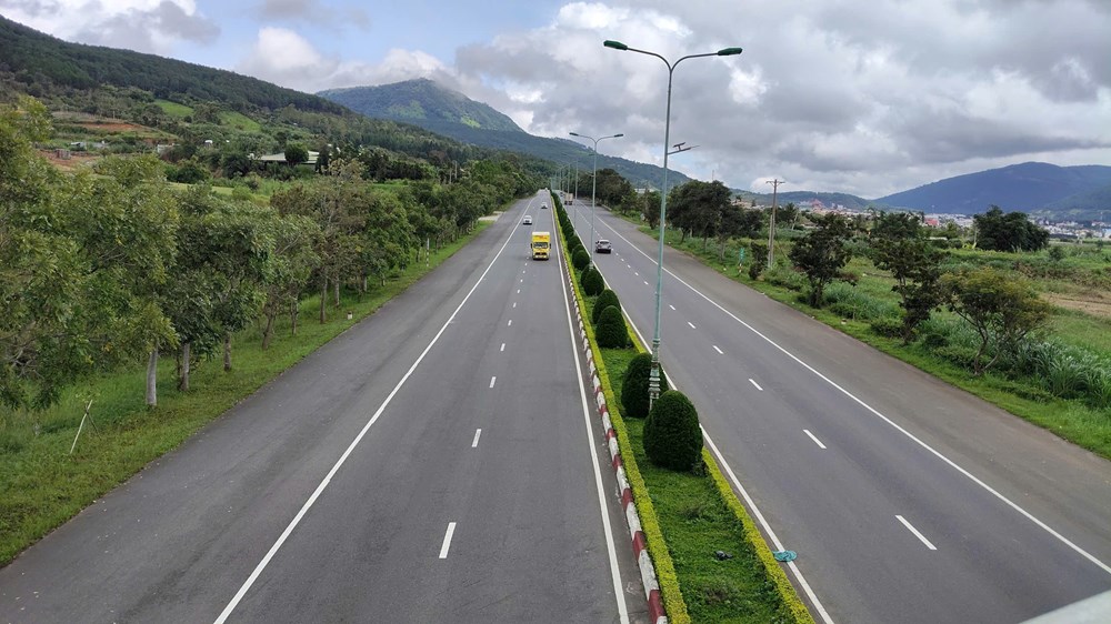 Những trụ cột kinh tế nào tạo động lực tăng trưởng 2 con số cho Lâm Đồng - ảnh 9