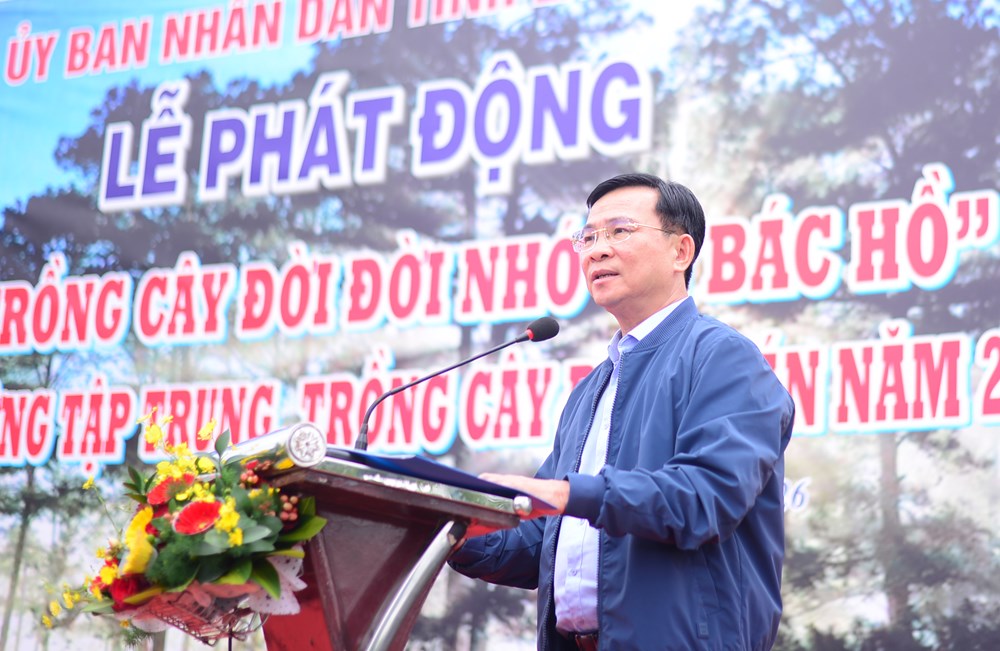 Lâm Đồng: Trồng mới 1.000 cây xanh tại Khu du lịch quốc gia hồ Tuyền Lâm - ảnh 2