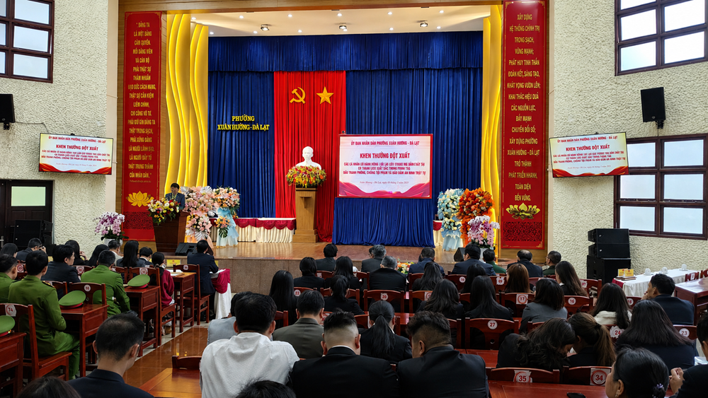 Lâm Đồng: Biểu dương 33 cá nhân tiêu biểu trong phong trào bảo vệ an ninh Tổ quốc  - ảnh 1