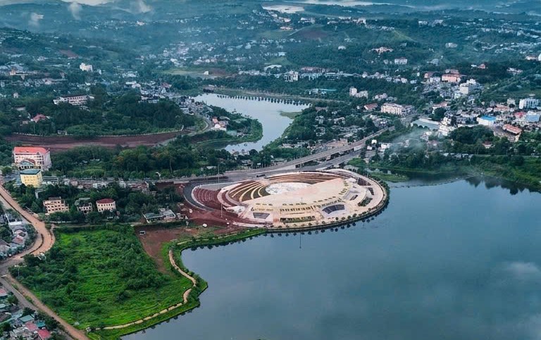 Khánh thành Quảng trường và Khu liên hợp Bảo tàng, Thư viện, Công viên lớn nhất Tây Nguyên - ảnh 3