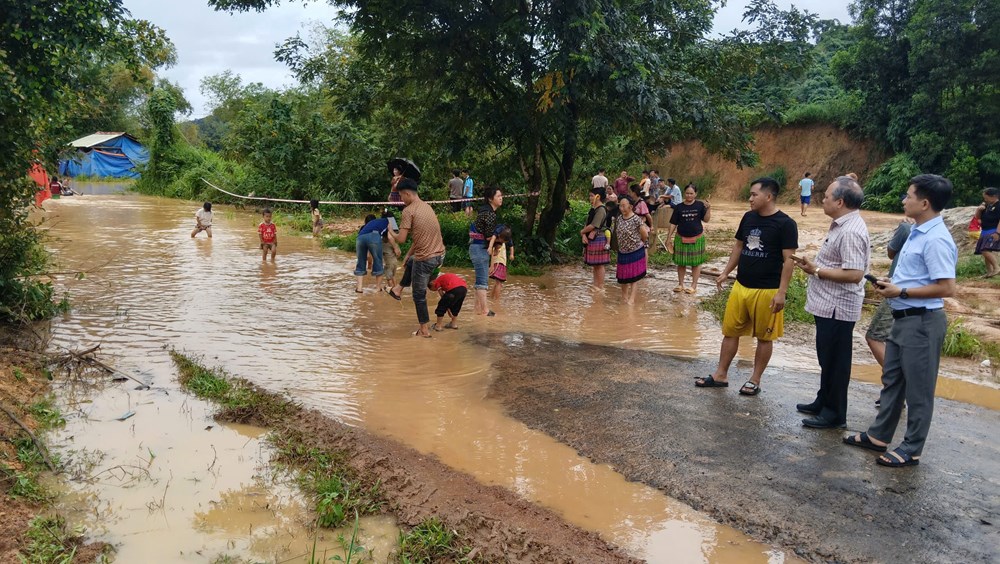 Lâm Đồng: Tạm cho học sinh nghỉ tại một số điểm trường do mưa lũ - ảnh 1