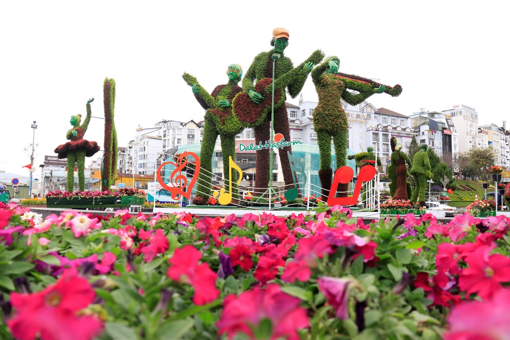 Lâm Đồng: Khẩn trương triển khai công tác chuẩn bị cho Festival Hoa Đà Lạt - ảnh 6