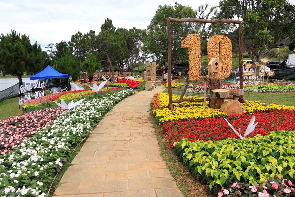 Lâm Đồng: Khẩn trương triển khai công tác chuẩn bị cho Festival Hoa Đà Lạt - ảnh 2