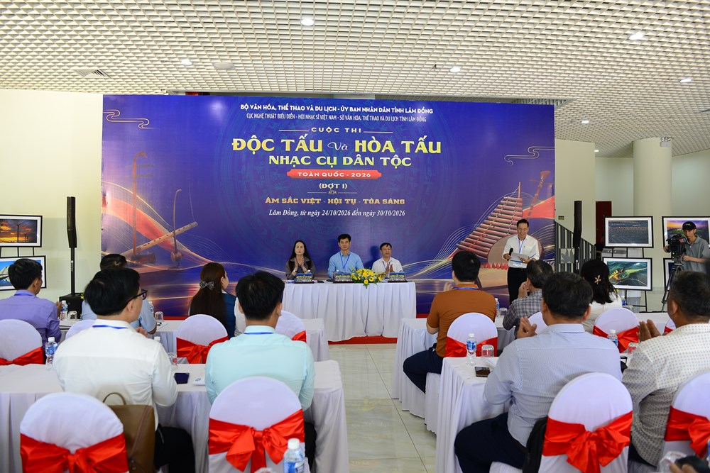 Họp BTC “Cuộc thi Độc tấu và Hòa tấu nhạc cụ dân tộc toàn quốc“ - ảnh 1