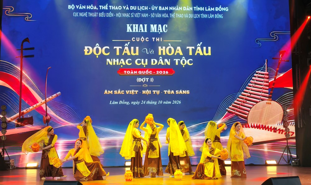 Sẵn sàng cho Lễ khai mạc “Cuộc thi Độc tấu và Hòa tấu nhạc cụ dân tộc toàn quốc” - ảnh 3