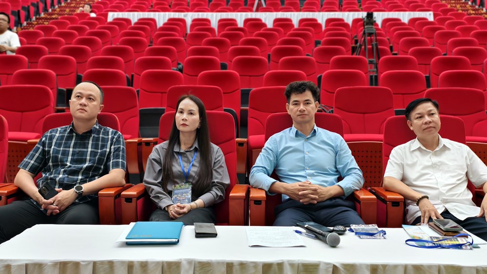 Sẵn sàng cho Lễ khai mạc “Cuộc thi Độc tấu và Hòa tấu nhạc cụ dân tộc toàn quốc” - ảnh 1