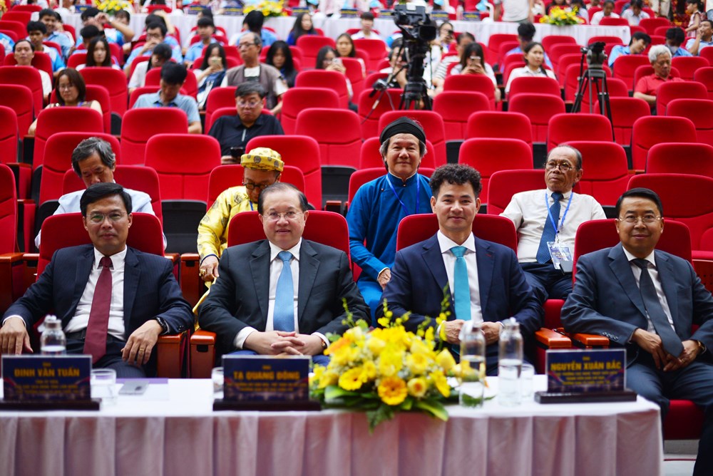 Tiếng đàn dân tộc hội tụ và tỏa sáng tại Lâm Đồng - ảnh 1