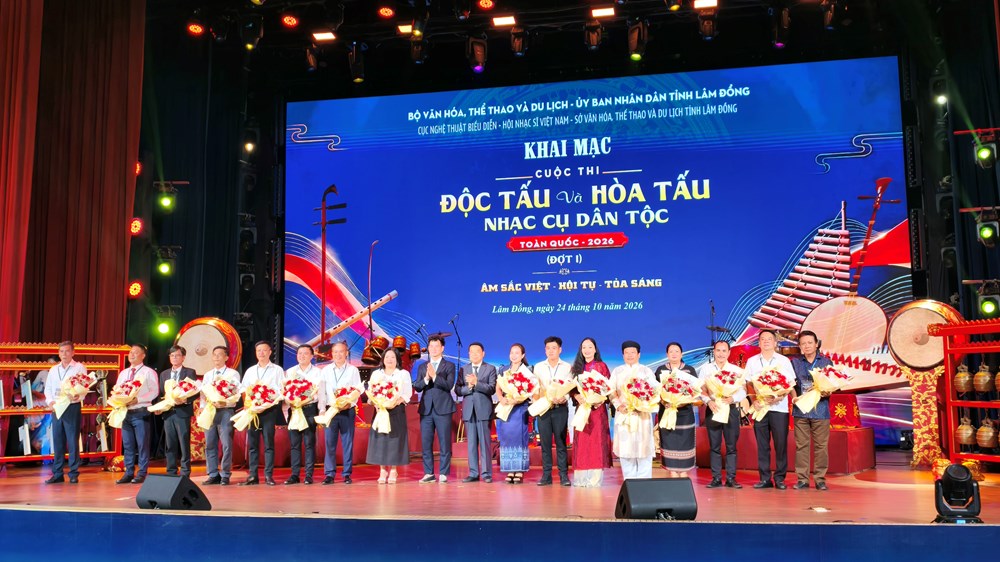 Tiếng đàn dân tộc hội tụ và tỏa sáng tại Lâm Đồng - ảnh 5
