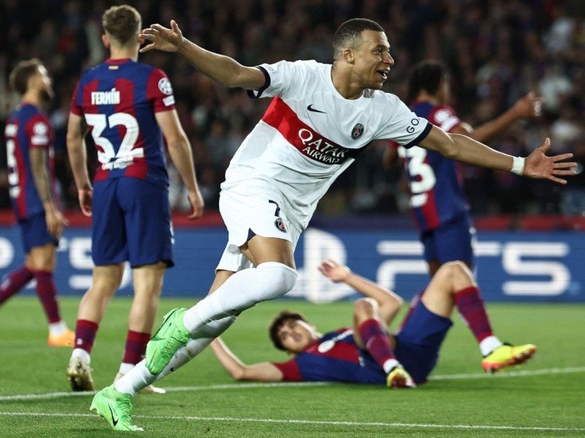 Mbappe ghi bàn thắng quyết định giúp giúp PSG loại Barca khỏi cúp C1