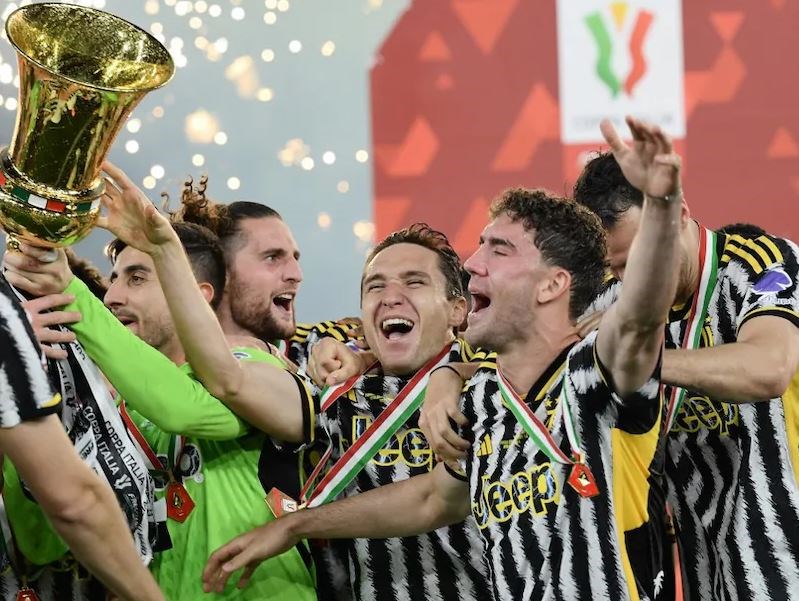 Vlahovic gánh hàng công, Juventus lần thứ 15 vô địch Coppa Italia - ảnh 2