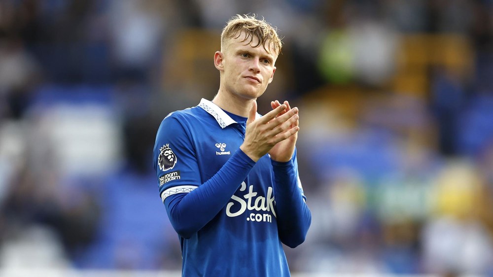 Nhận án phạt nặng, CLB Ngoại hạng Anh rao bán cả đội hình - ảnh 2