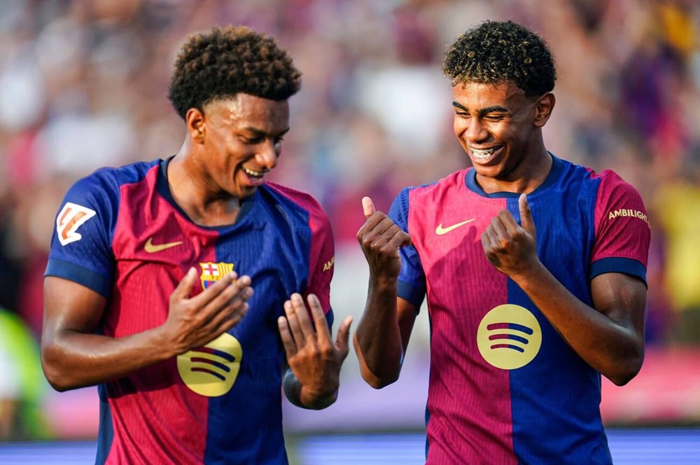 HLV Hansi Flick: 'Barca sẽ vô địch Cúp C1 mùa này' - ảnh 2