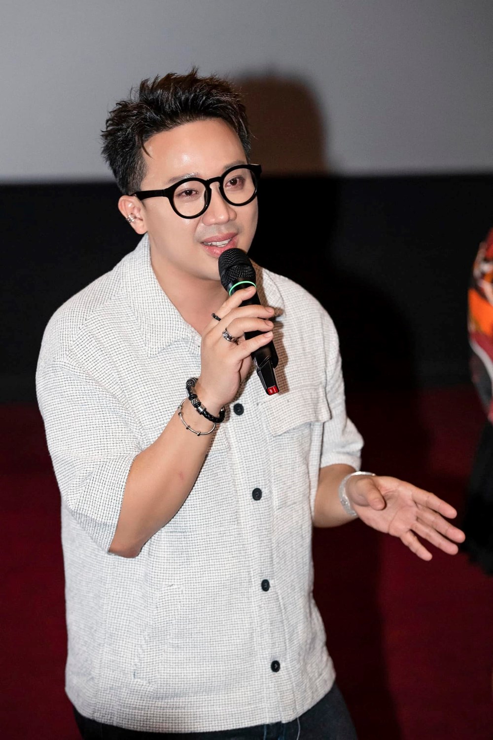 Nam nghệ sĩ tài sản hơn 1.000 tỉ, có sở thích lạ không giống ai - ảnh 3