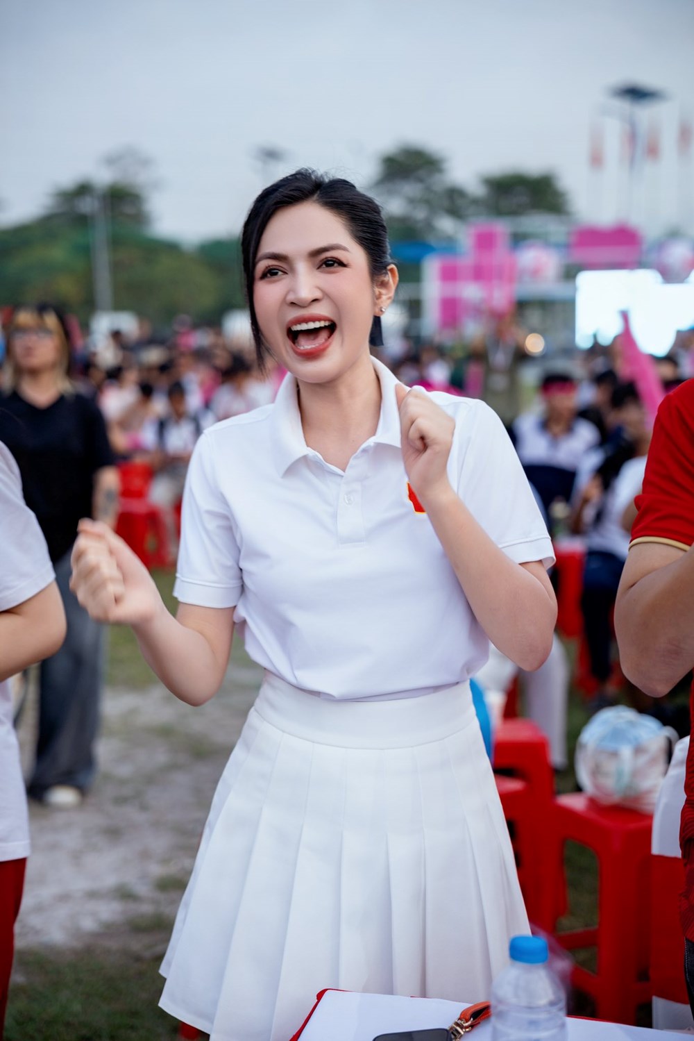 Ca khúc 10 tỉ view giúp 2 người đổi đời: Mua 2 căn nhà, được Ban Tuyên giáo và Dân vận Thành uỷ TP.HCM khen thưởng - ảnh 5