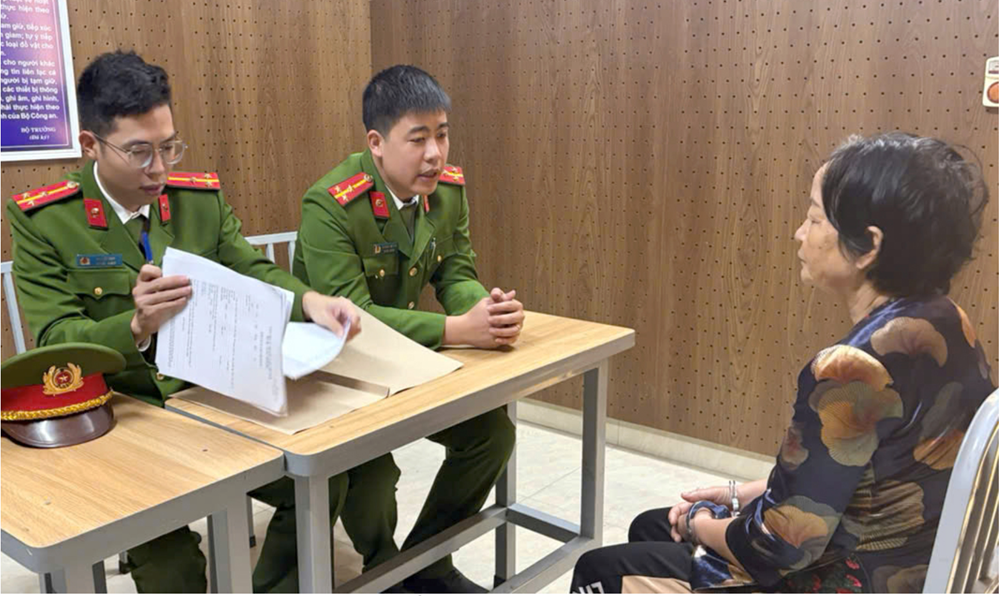 Nụ cười khó hiểu của người phụ nữ trở về sau 5 năm giả chết, trục lợi hơn 1,2 tỷ đồng tiền bảo hiểm - ảnh 4