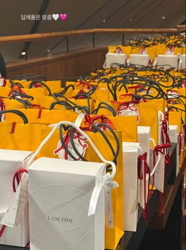 “Bóc giá” đám cưới Kim Woo Bin - Shin Min Ah: 1 mình cô dâu tốn 8 tỷ, nhiều con số khủng càng nghe càng choáng - ảnh 8