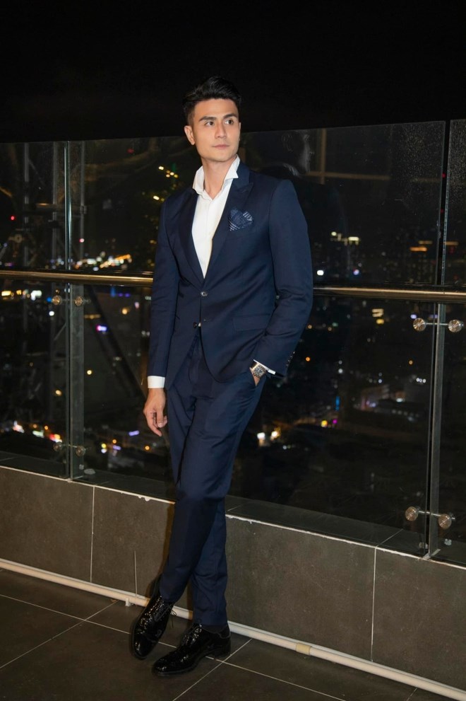 Showbiz Việt chưa có hôn lễ nào lạ như đôi này: Cưới linh đình 2 nơi mà không ai hay, cô dâu gia thế khủng cực bí ẩn!  - ảnh 6