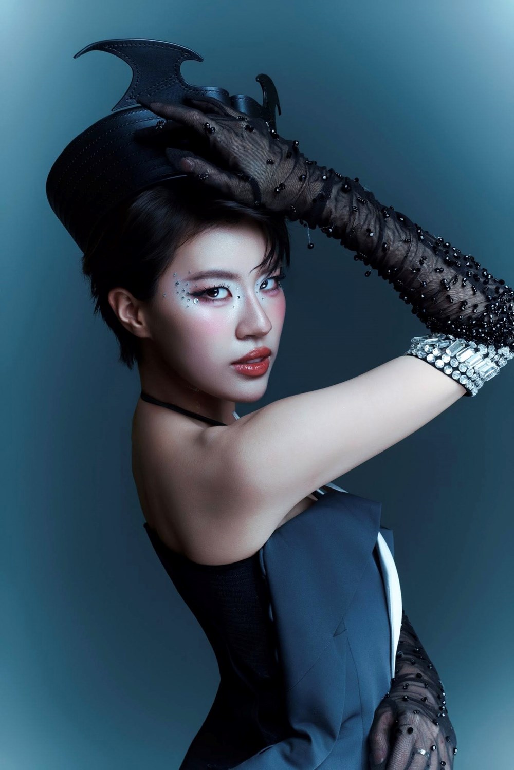 Bản hit giúp mỹ nhân Vbiz đổi đời: Một bước nổi tiếng toàn cầu, 5 năm chưa có hiện tượng nào soán ngôi - ảnh 1