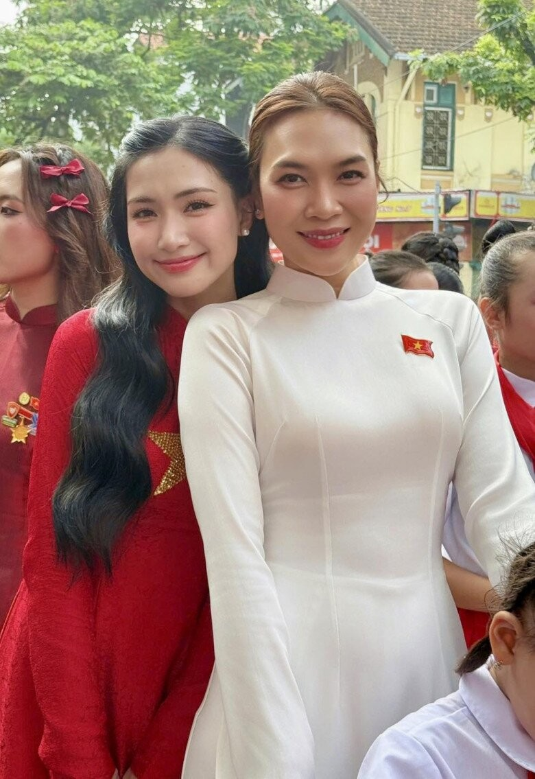 Hoà Minzy nói rõ chuyện đi concert nhưng đòi về đón con lúc 22h30? - ảnh 3