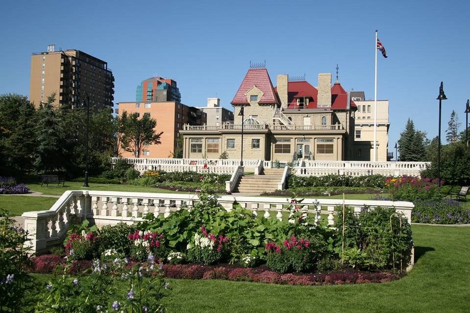 Siêu phẩm của “nữ thần dao kéo” Hàn đẹp nghẹt thở giữa đại cảnh 3 nước nhưng 3 giây về Việt Nam lại gây bão vì chi tiết phi thực tế - ảnh 3