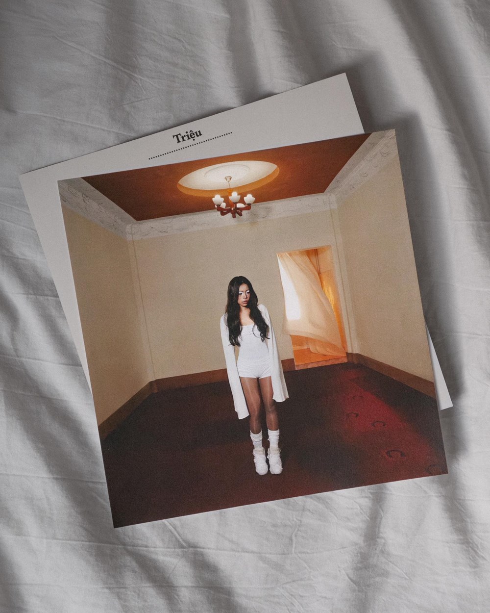 Nàng thơ Vbiz cất giọng khiến cả cõi mạng tan chảy, “càn quét” loạt BXH top 1  - ảnh 1