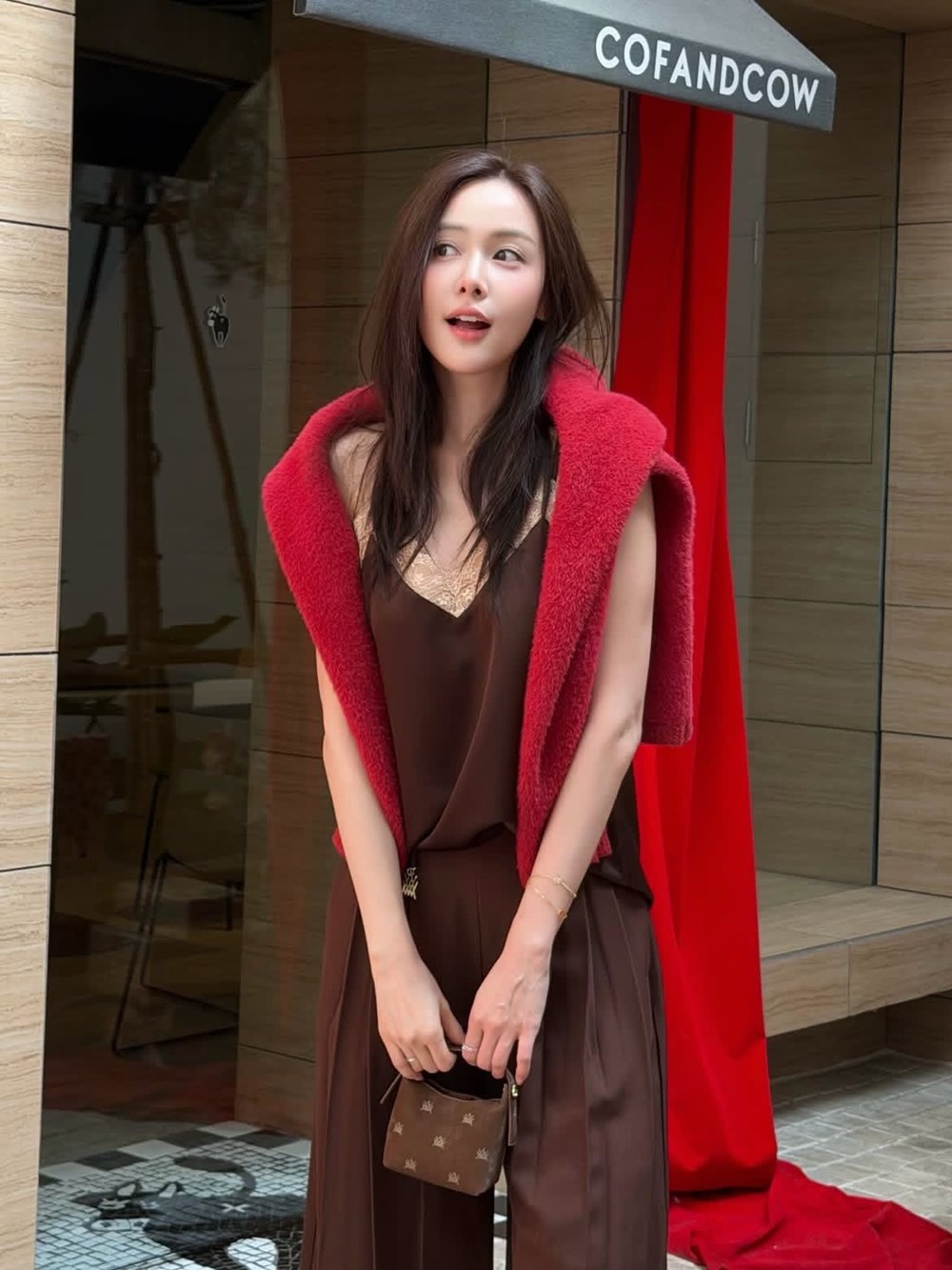 30 tuổi chưa chồng, không con: Thế giới rộng ra thay vì thu hẹp!  - ảnh 1