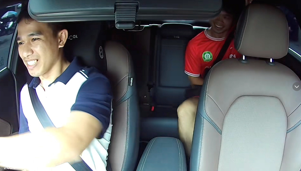 Công Phượng khiến anh tài xế taxi vừa mừng vừa hoang mang - ảnh 1