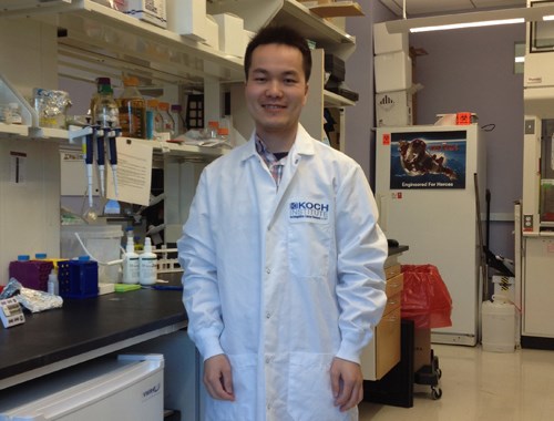 Bố mẹ trồng lúa, con trai trúng tuyển Harvard, giờ là CEO công ty công nghệ sinh học - ảnh 2