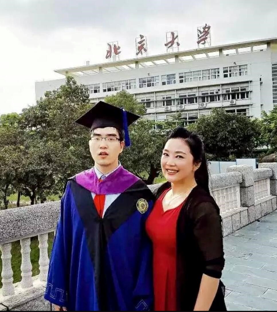 Giảng viên nghỉ hưu ngẫm lại thời gian nuôi con bại não trúng tuyển Harvard: “Không phải kỳ tích“ - ảnh 5