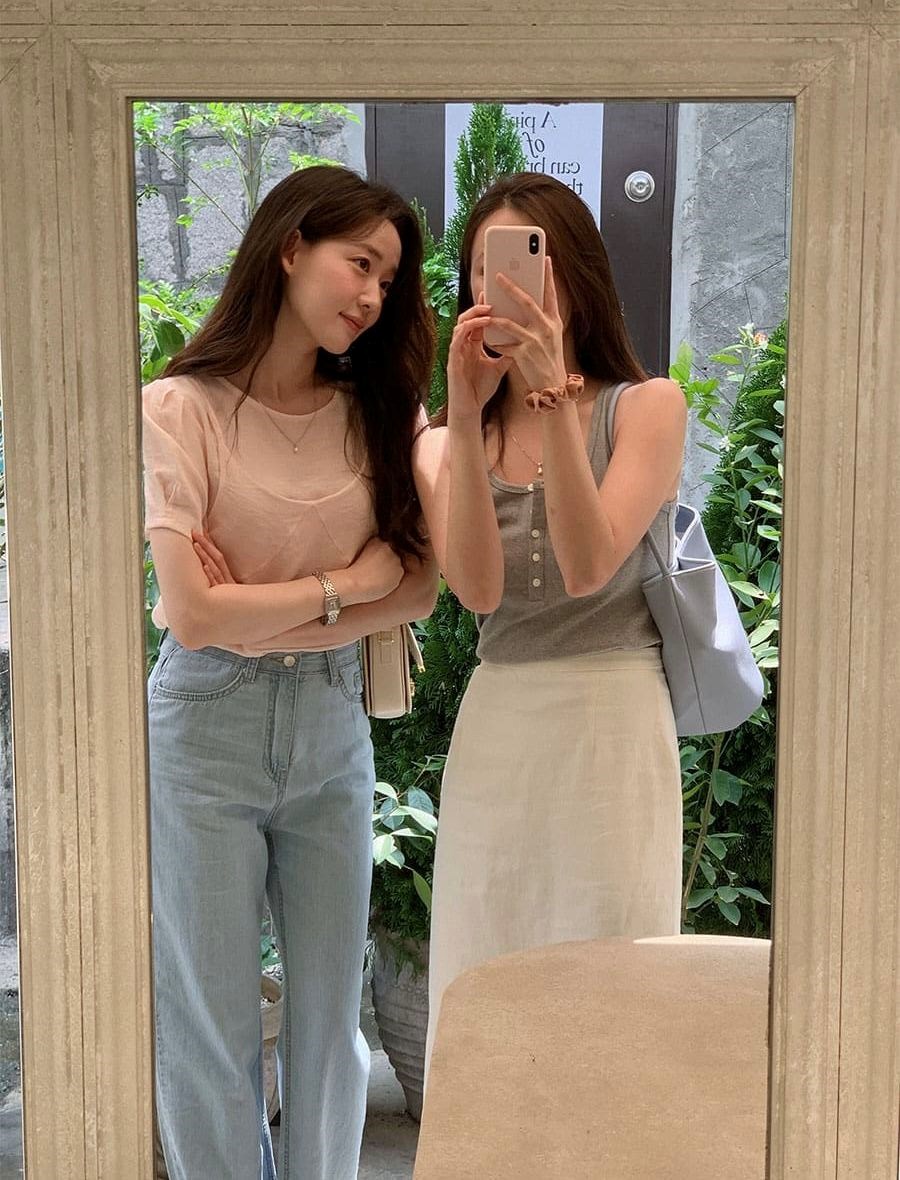 2 người bạn cùng đi làm, thu nhập như nhau: 1 người mua vàng - 1 người không, 10 năm sau mới thấy sự khác biệt - ảnh 2