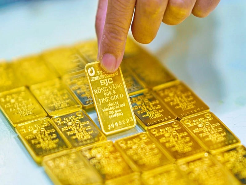 Người có 15 năm kinh nghiệm cho rằng: Mua vàng mà nhăm nhe chốt lời thì tốt nhất đừng mua! - ảnh 2
