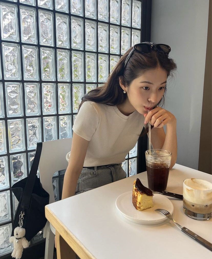 Lương 15 triệu/tháng: Chi bao nhiêu tiền thuê nhà, tiền ăn là hợp lý? - ảnh 2