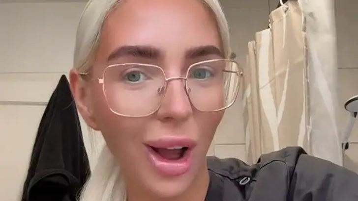 Người phụ nữ nghi có người trốn trên trần nhà, sự thật sau đó gây sốc - ảnh 1