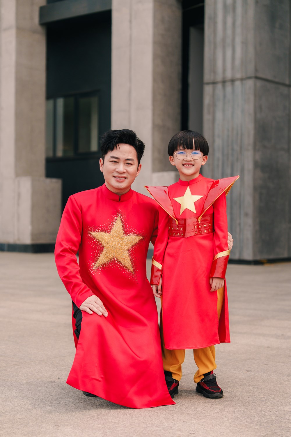 Xúc động 3 thế hệ nghệ sĩ Việt thể hiện tình yêu tới Bác Hồ, mức cát-xê của Tùng Dương gây bất ngờ  - ảnh 5