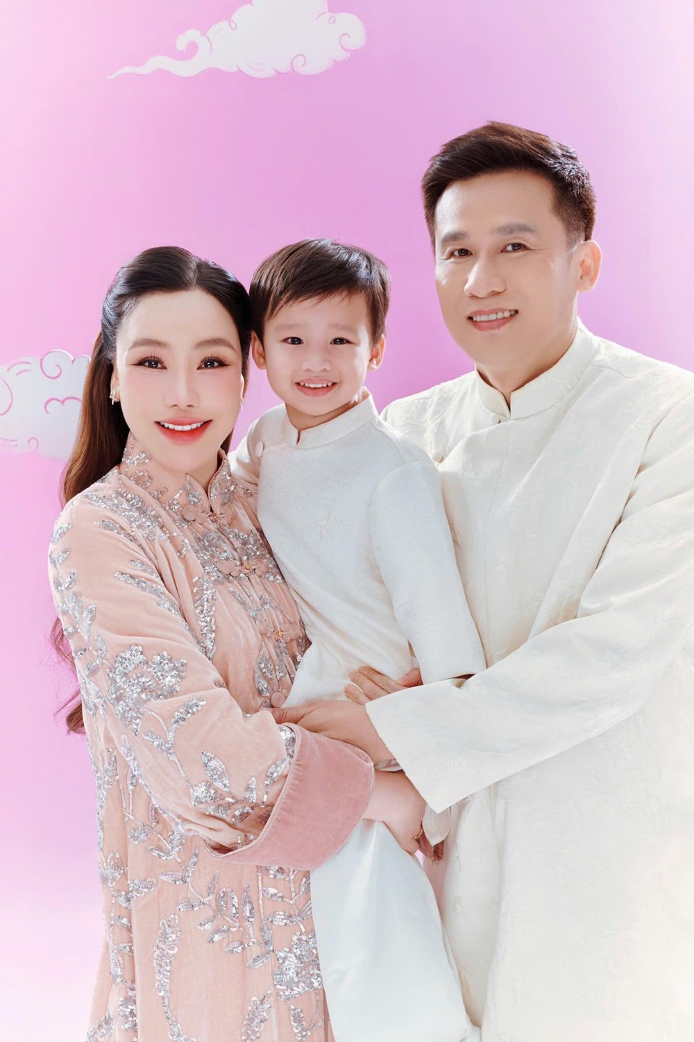 Ca sĩ Việt duy nhất biểu diễn tại Olympic: hai lần Thủ khoa Đại học Quân đội, bất động sản rất nhiều - ảnh 5