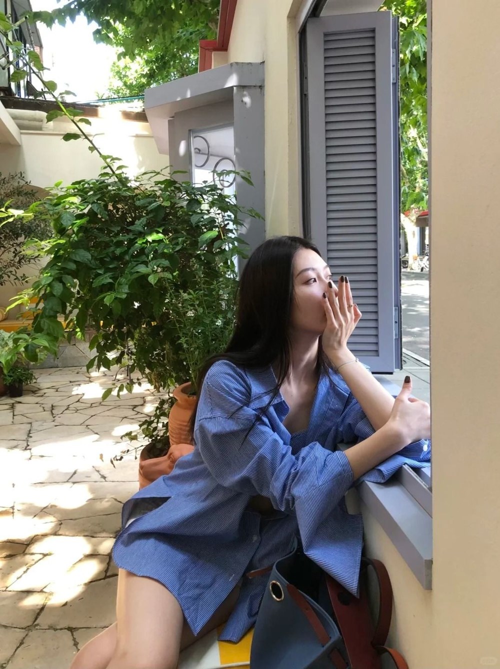 Nghiện cảm giác “tài khoản đầy tiền”: Không cần làm gì, ngồi im nhìn số dư cũng đủ vui! - ảnh 2