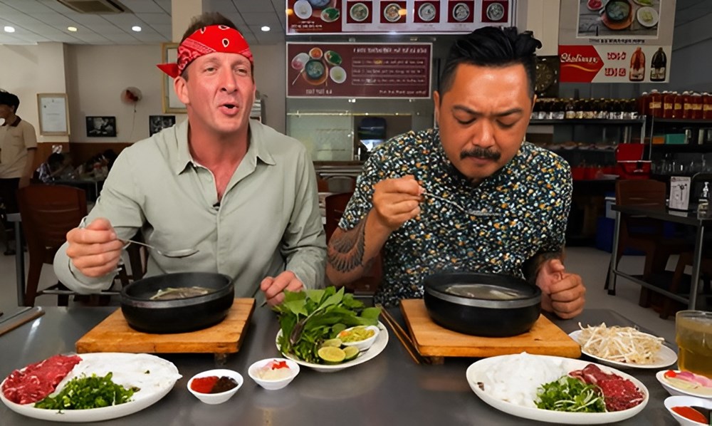 Tự tin gọi “bánh canh” bằng tiếng Việt, khách Tây nhận về món hoàn toàn khác nhưng vẫn khen ngon  - ảnh 1